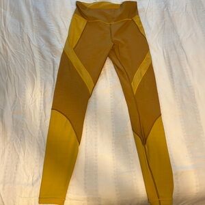 Lulu lemon tights - very gently used, maybe worn 5 times